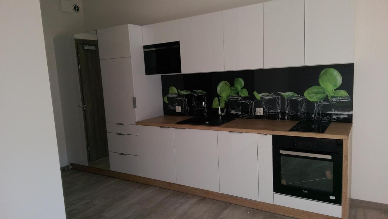 Apartament Ustronie Morskie 5 Mórz Golden Sianożęty